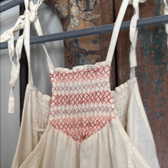 Bohemian Cream Maxi Dress with Red Accents - Picture 4 of 4